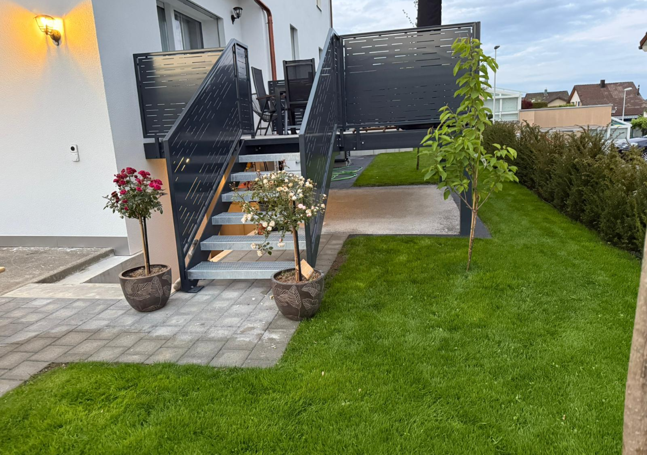 Metall-Terrasse